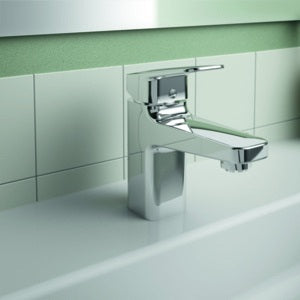 Ideal Standard Ceraplan Waschtischarmatur mit Ablaufgarnitur, 104 mm Ausladung, Chrom