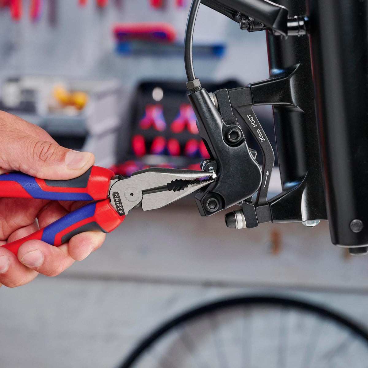 KNIPEX Spitzkombizange 145 mm Comfort-Griff – poliert, schwarz atramentiert, für Flach- und Rundmaterial