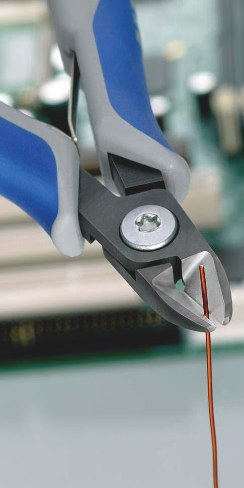 KNIPEX Präzisions-Elektronik-Seitenschneider 125 mm – Poliert, induktiv gehärtet, 59 g