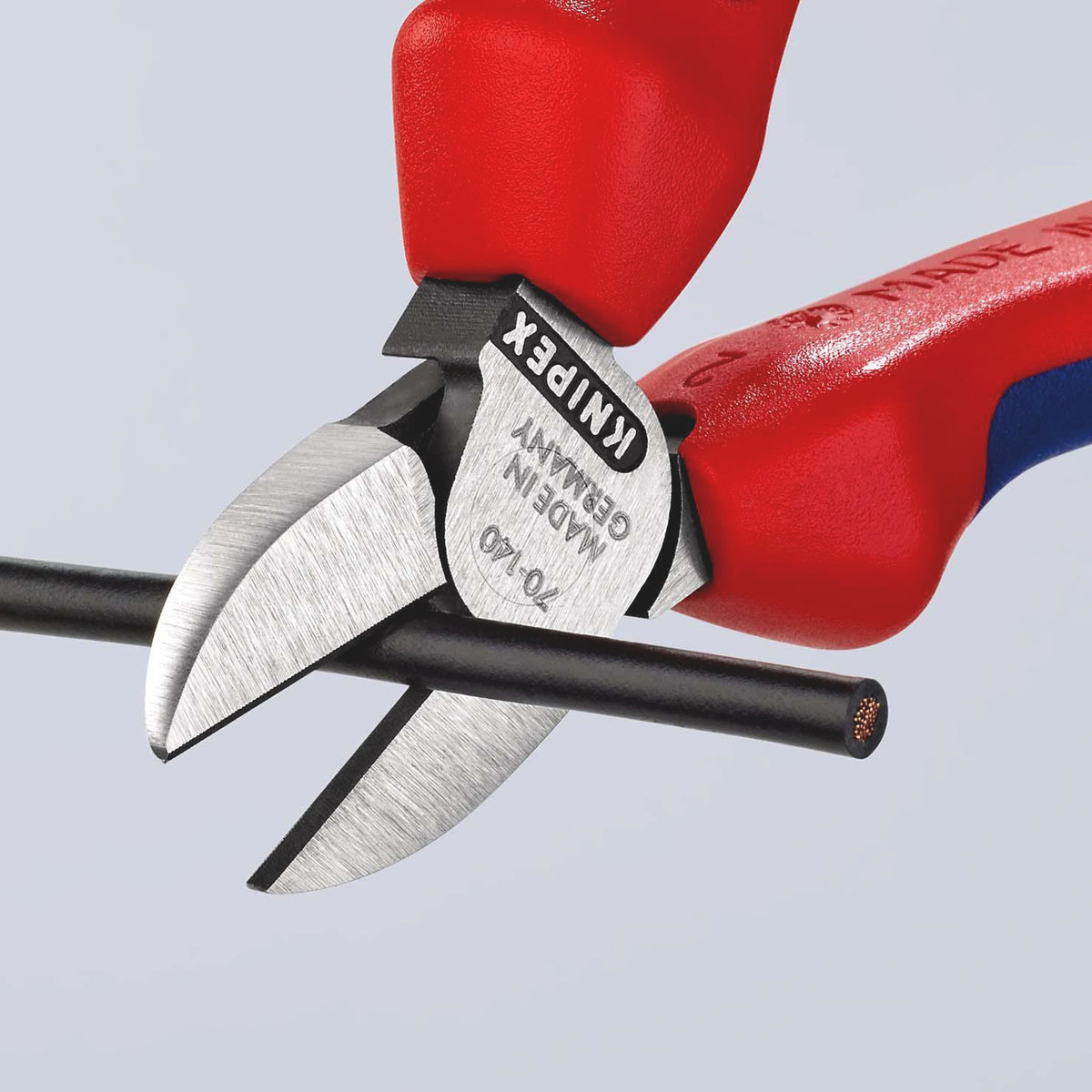 KNIPEX Seitenschneider 140 mm, polierter Kopf, Mehrkomponenten-Griffe, max. 1,8 mm