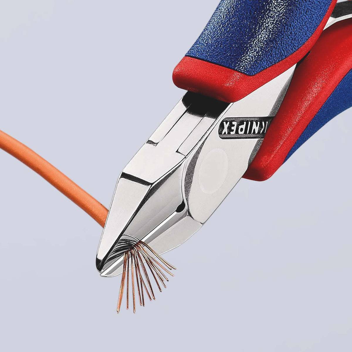 KNIPEX Elektronikseitenschneider 130 mm Form 0 mit Facette und 2K-Hülle, spiegelpolierter Kopf