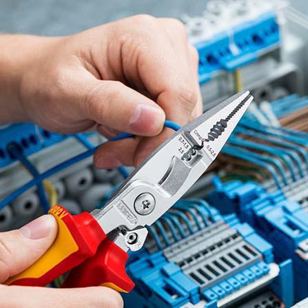 KNIPEX Elektroinstallationszange 200 mm VDE isoliert – Multifunktionszange mit Öse