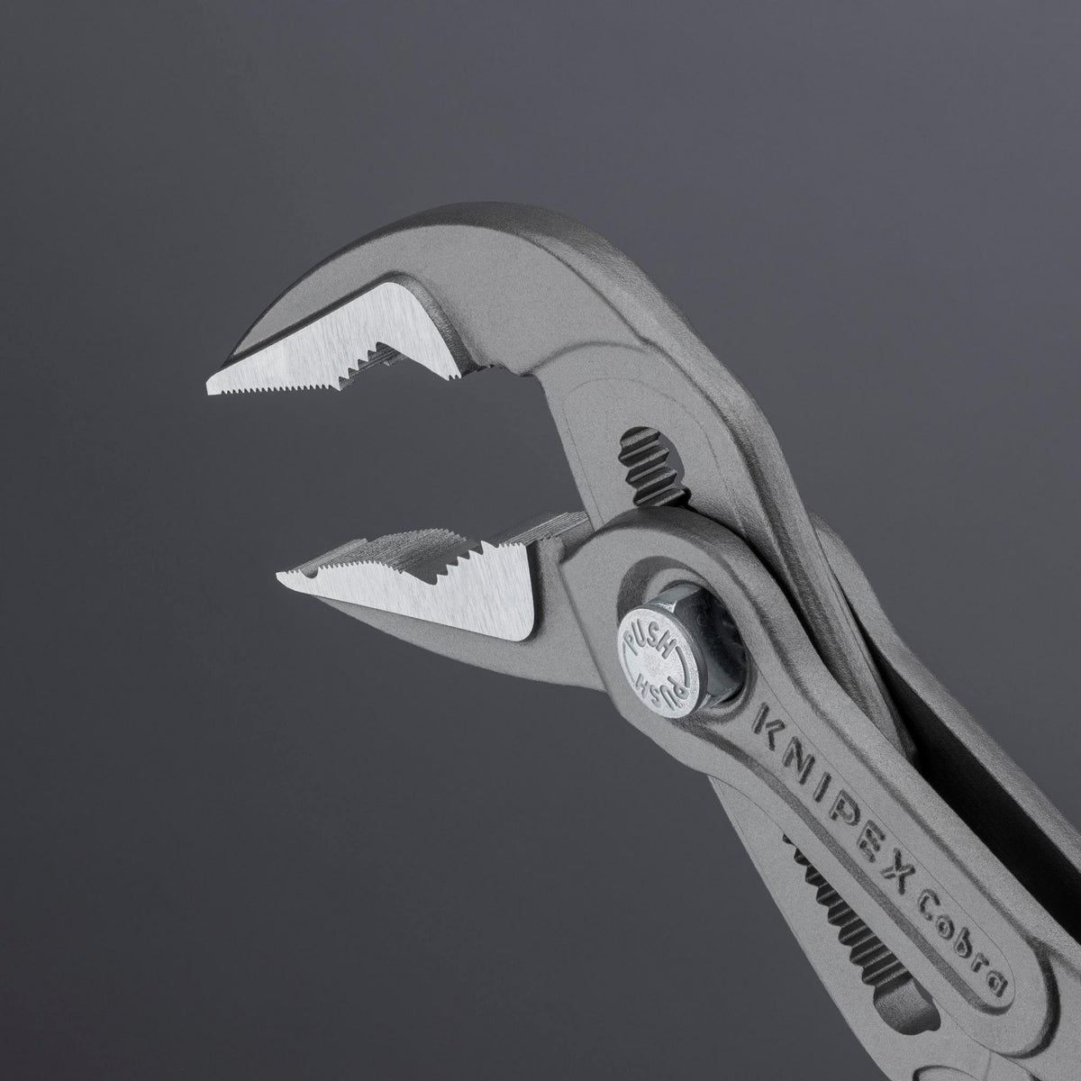 KNIPEX Cobra ES L Wasserpumpenzange 250 mm – Selbstklemmend, 25 Einstellpositionen