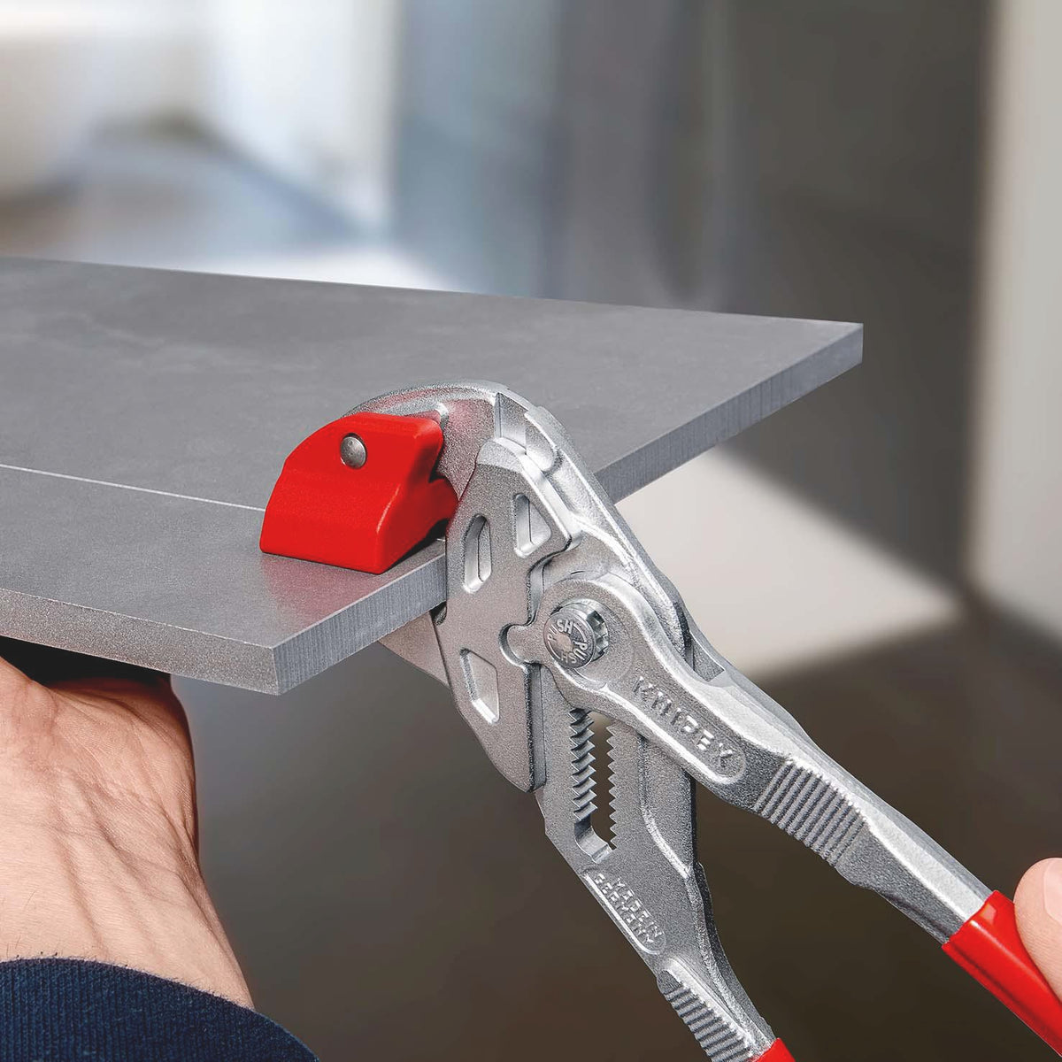 KNIPEX Fliesenlochzange 250 mm aus Chrom-Vanadium-Stahl mit Kunststoffüberzug