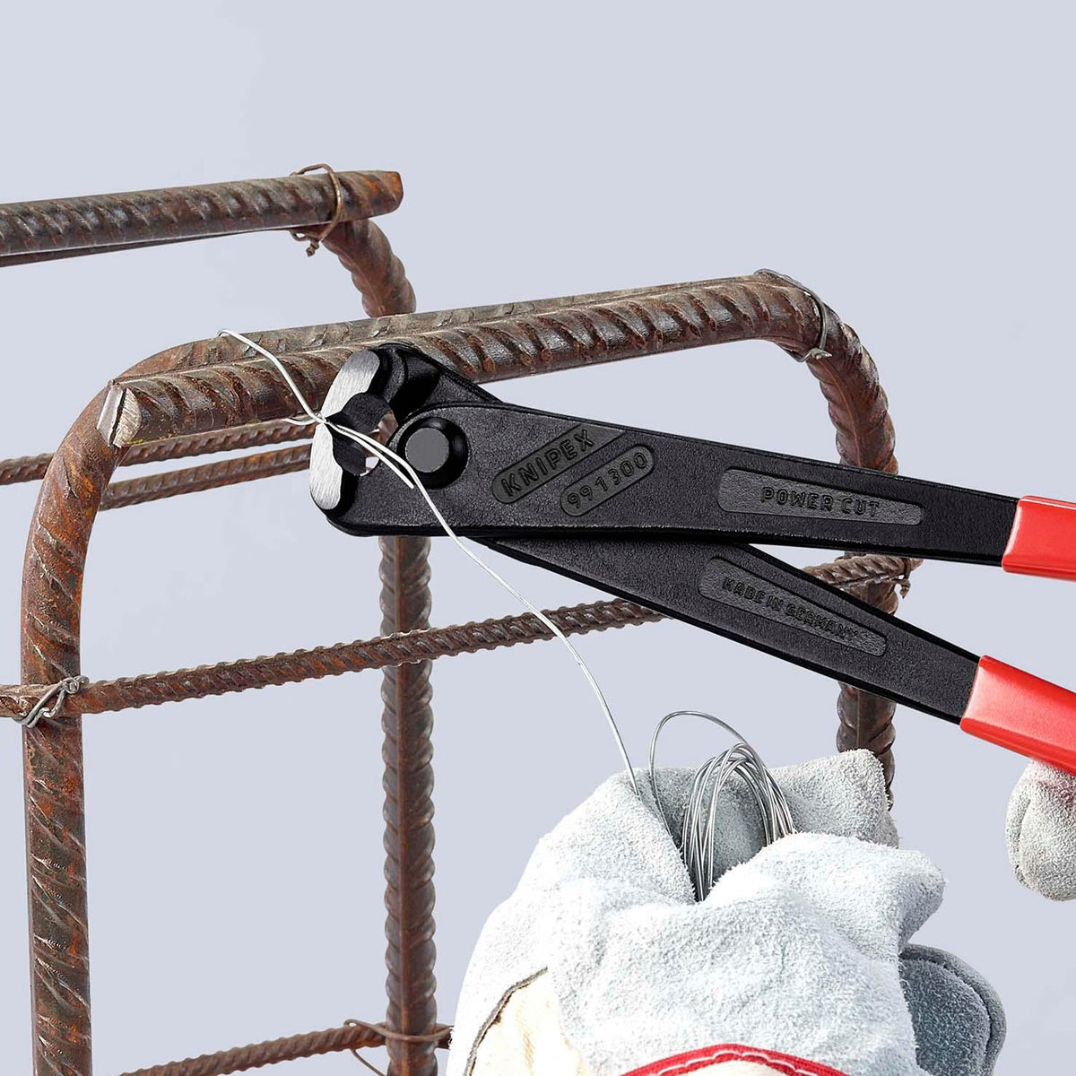 KNIPEX Kraftmonierzange 300 mm – 25 % Kraftersparnis, polierter Kopf, Kunststoffüberzug