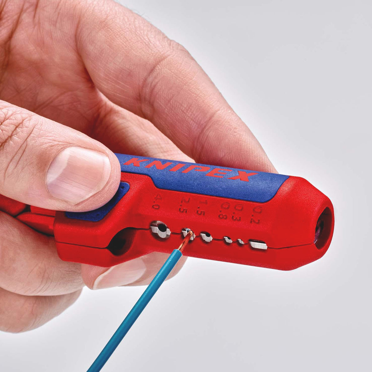 KNIPEX ErgoStrip® Universal-Abmantelungswerkzeug 130 mm für Rund-, Feuchtraum- und Datenkabel