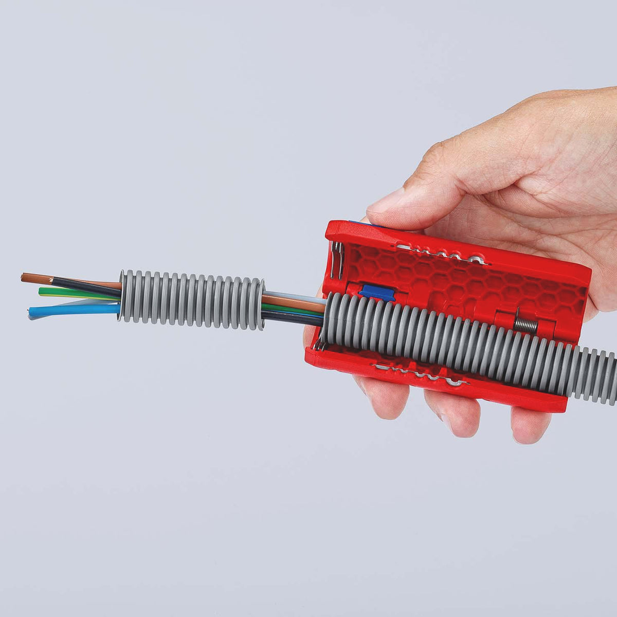 KNIPEX Abmantelungswerkzeug TwistCut 100 mm für Wellrohre und Litzen 0,2–4 mm²