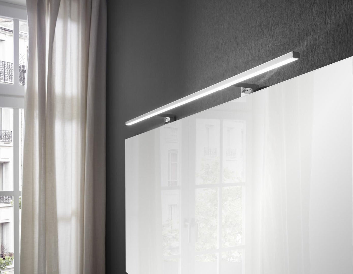 EMCO LED-Lichtspiegel mee mit Sensor-Schalter 790 x 614 mm – Kosmetikspiegel mit Beleuchtung