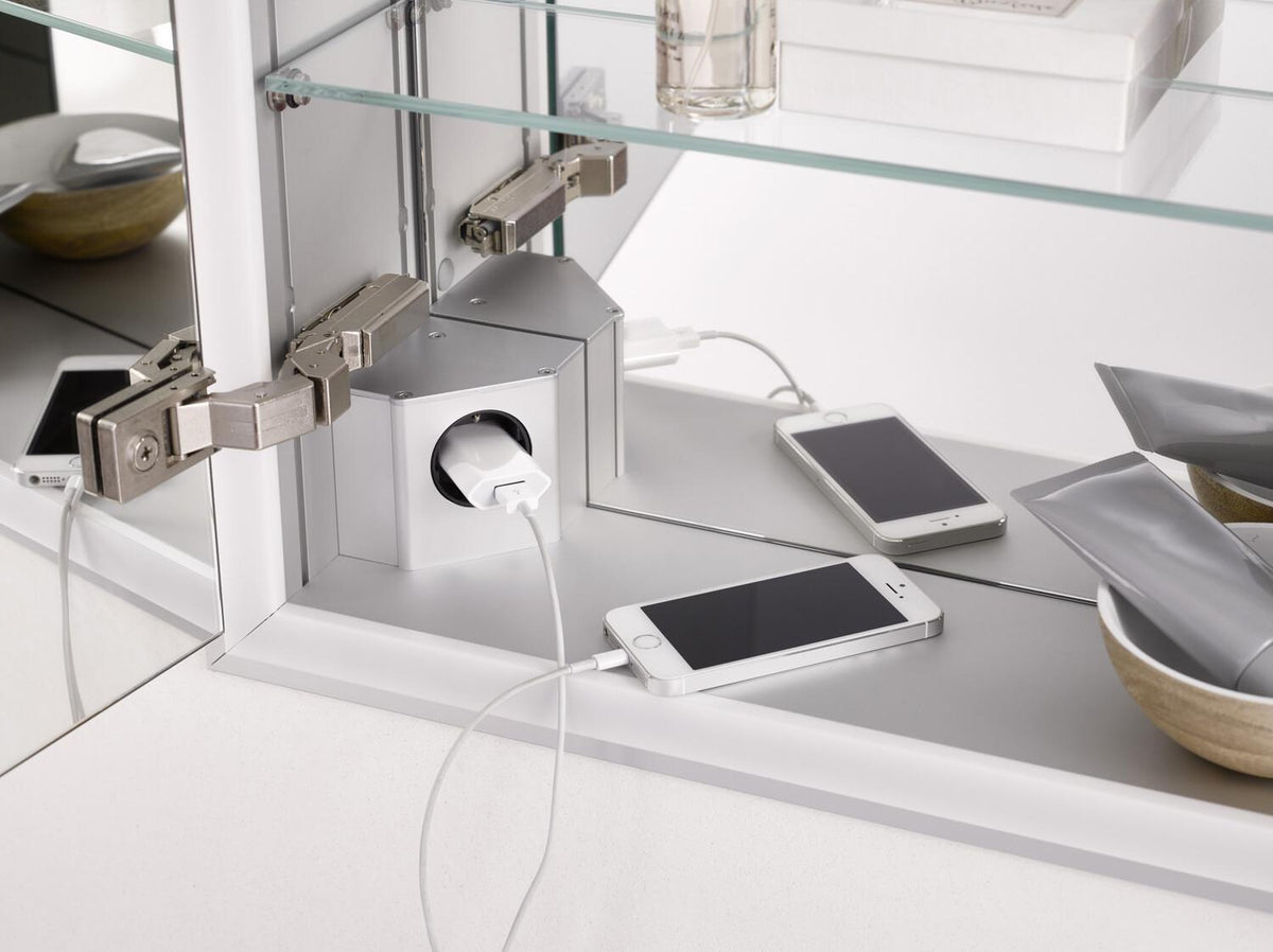 EMCO prime LED-Lichtspiegelschrank 1200 mm, 2 Türen, Unterputz, Aluminium, IP20, dimmbar