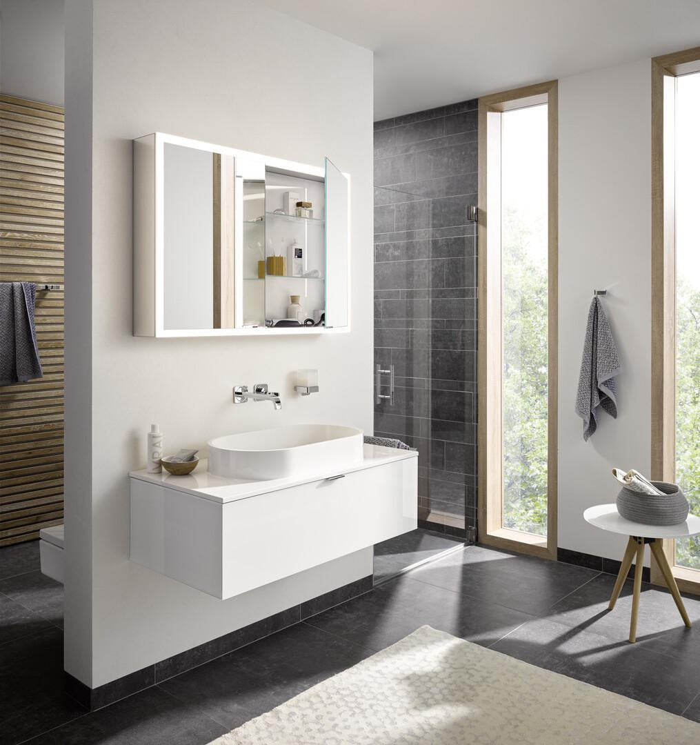 EMCO LED-Lichtspiegelschrank prime 600 mm Unterputz mit Front- und Innenspiegel, Aluminium