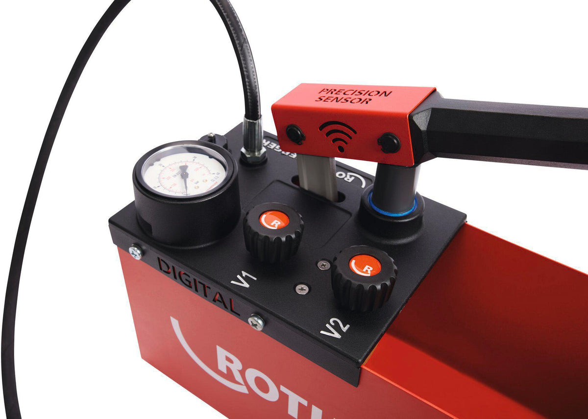 ROTHENBERGER Prüfpumpe RP 50 digital 0-30 bar R 1/2″ mit DURAMANT Beschichtung