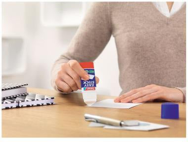 tesa Klebestift Easy Stick ecoLogo 57272-00200 12g – Lösemittelfreier Klebestift mit 100% recyceltem Gehäuse