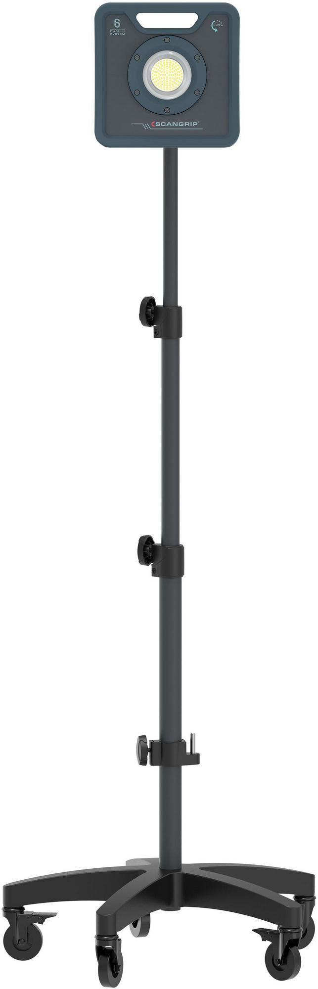SCANGRIP Akku-Arbeitsleuchte NOVA 4C+R 30 W, 400-4000 lm, IP67, 5700K