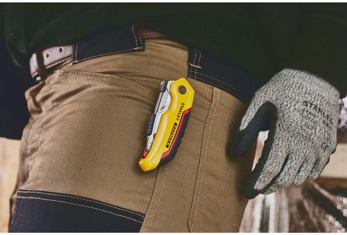 STANLEY FATMAX® Klappmesser 140 mm mit einziehbarer Klinge und Kunststoffgehäuse
