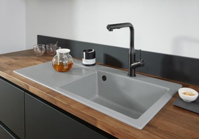 Villeroy & Boch Subway Style Shower Küchenarmatur Matt Black – Edelstahl, ausziehbare Handbrause