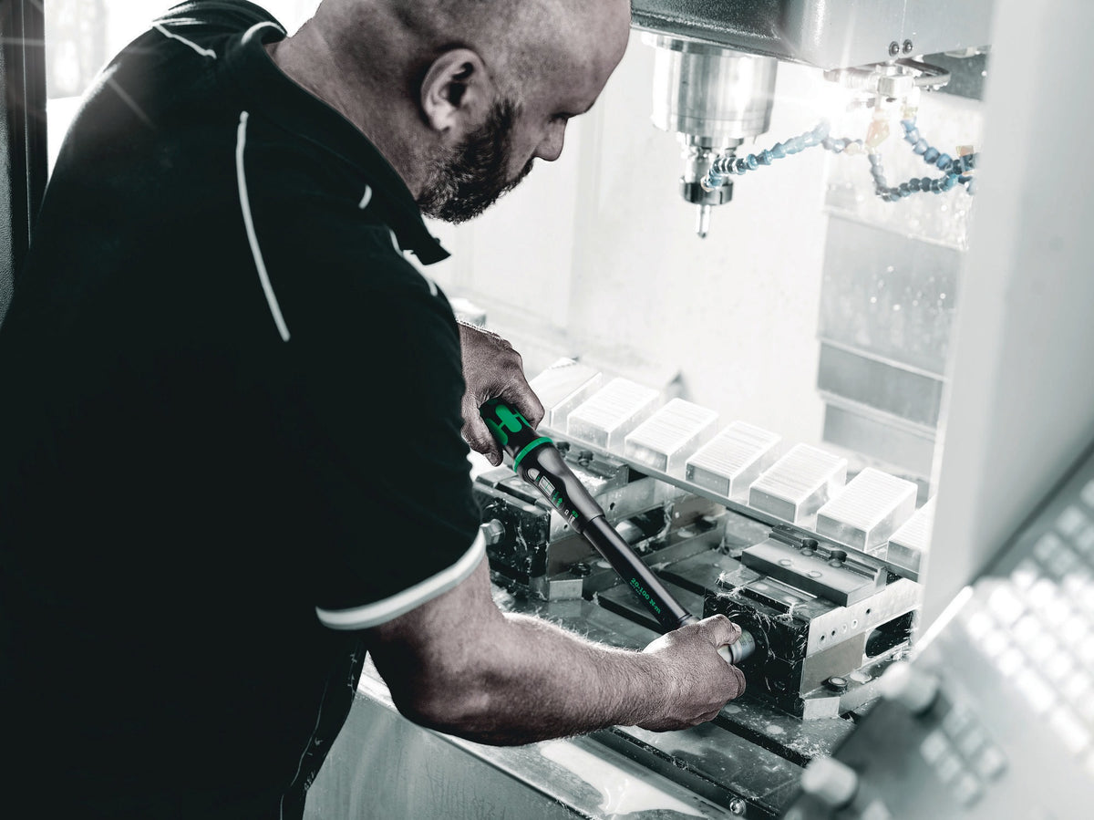 WERA Drehmomentschlüssel Click-Torque A 5 1/4 Zoll 2,5-25 Nm mit hör- und fühlbarem Auslösesignal