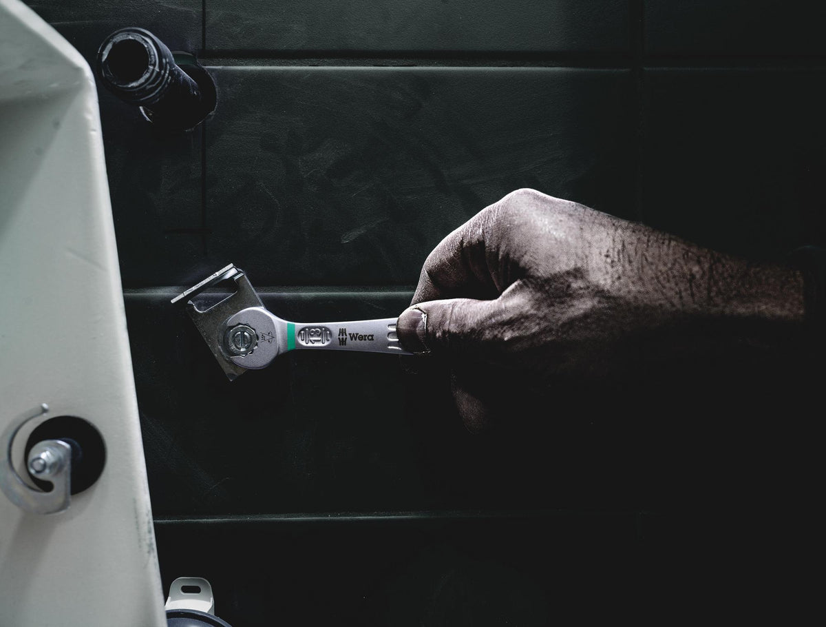 WERA Doppelmaulschlüssel Joker 6005 6x7 mm, Länge 112 mm, Maulstellung 7,5° – für engste Bauräume