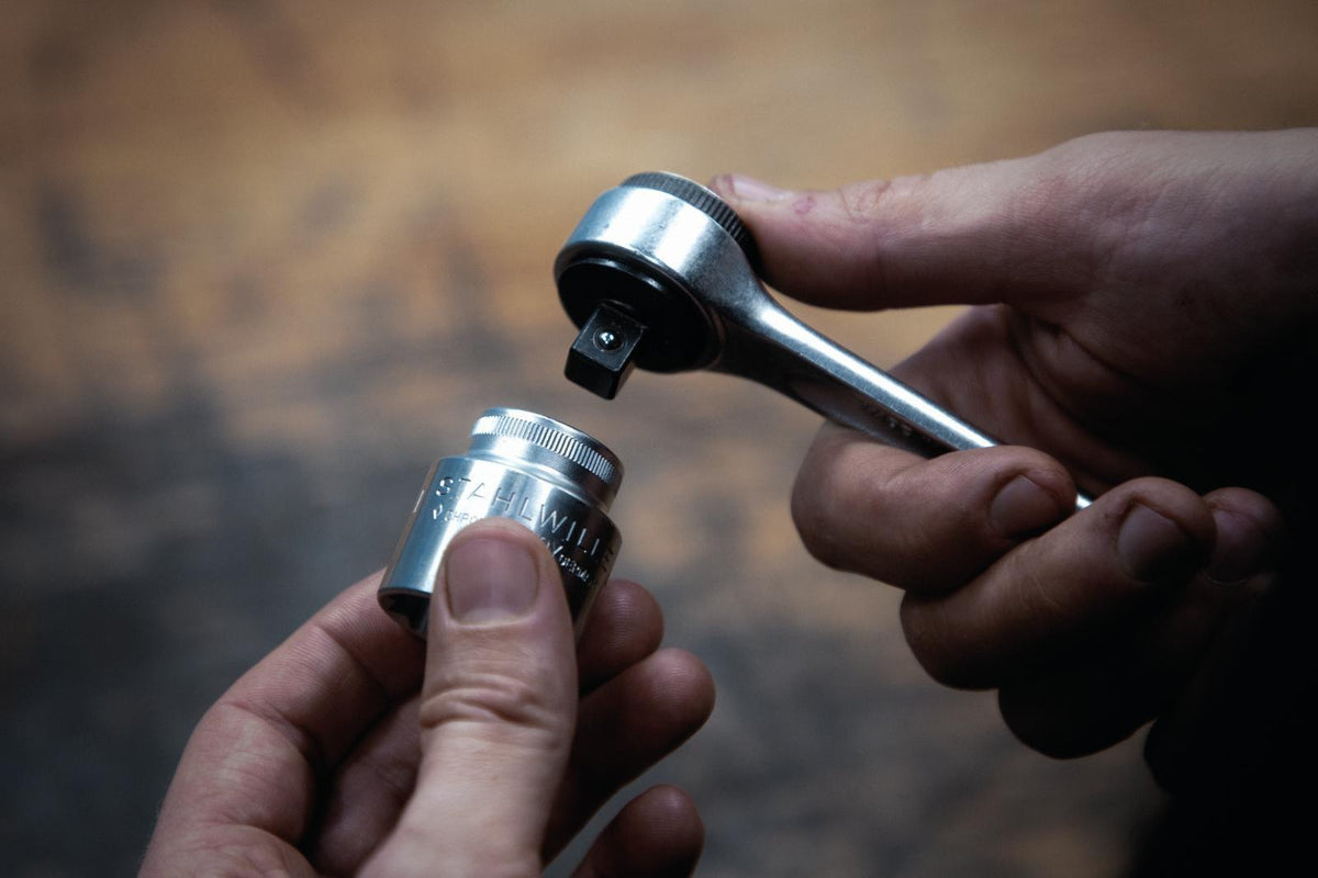 STAHLWILLE Steckschlüsseleinsatz 40 1/4 Zoll 6-kant SW 4 mm – HPQ®-Hochleistungsstahl, verchromt