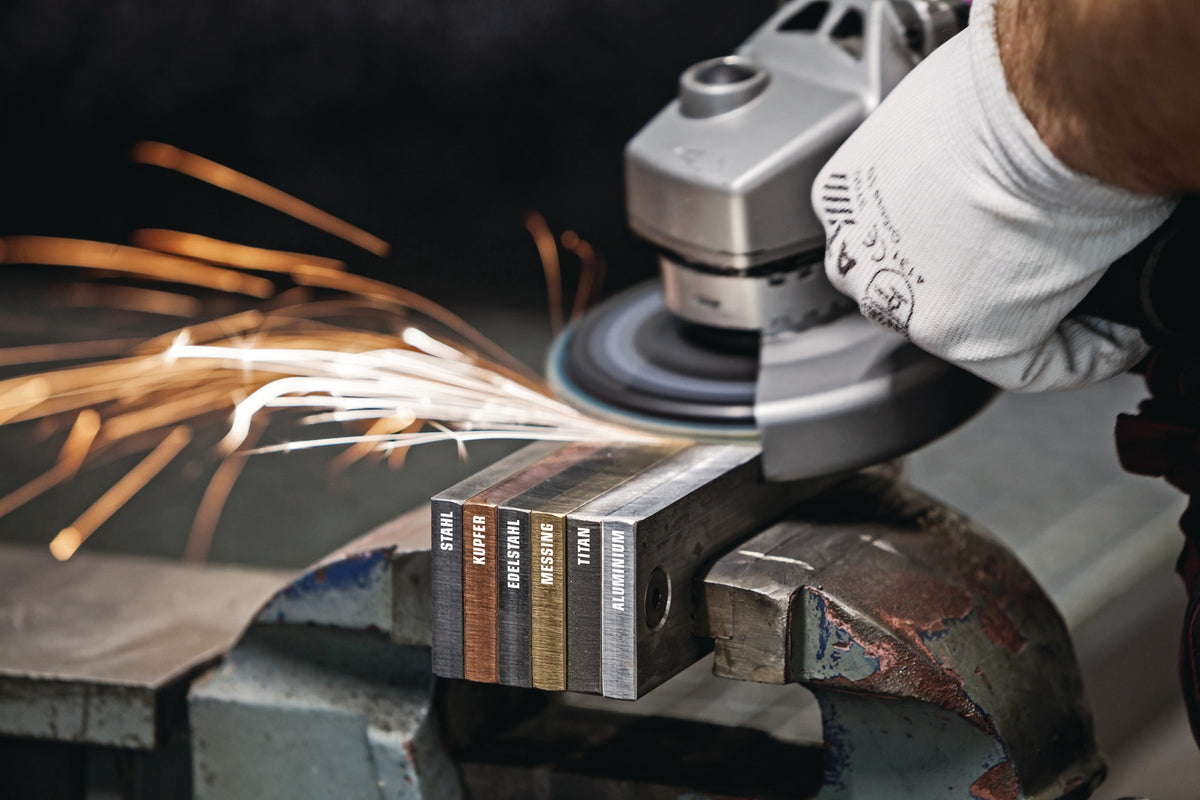 EISENBLÄTTER TRIMFIX HellFire Fächerscheibe 115 mm Multigrain 40/60 konisch für alle Metalle