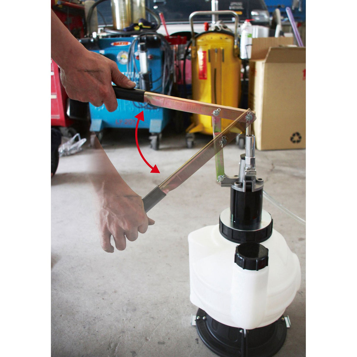 Kraftwerk Öl-Einfüllgerät 7.5 l mit 8 Adaptern, 9-tlg