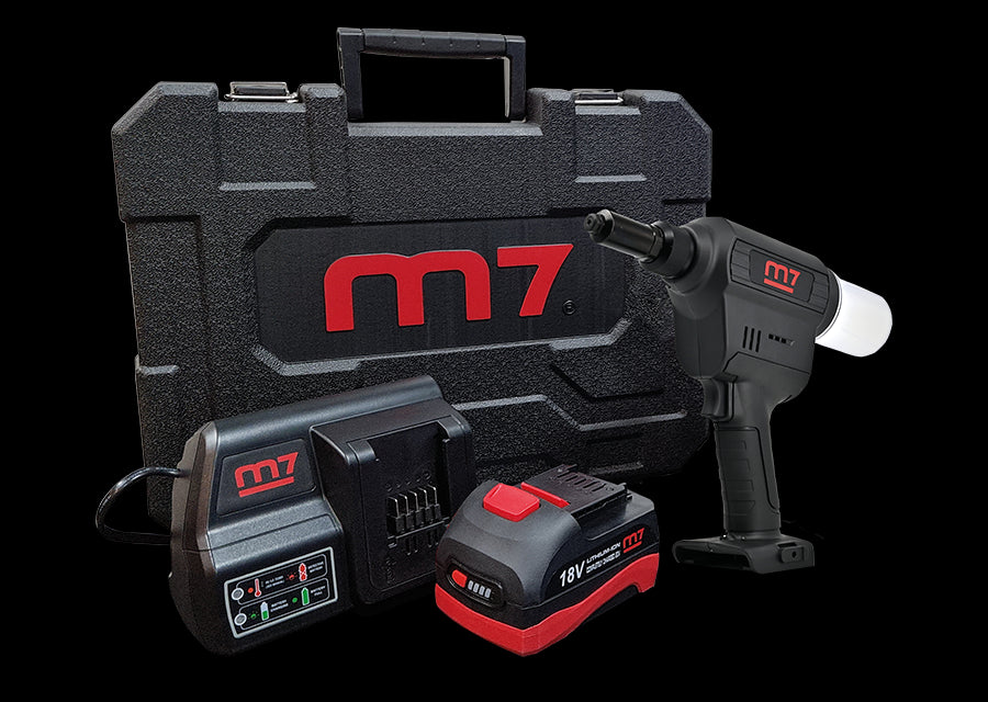 M7 Power-Werkzeuge - Akku-Blindnietgerät 18V 2.4-6.4mm mit Ladegerät + 1 Akku 5Ah DR102A1