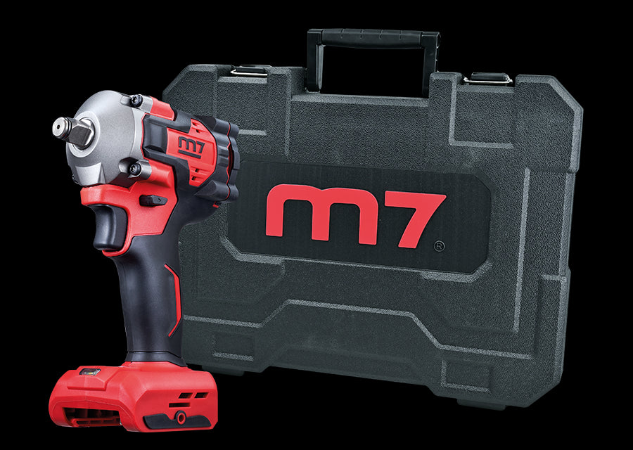 M7 Power-Werkzeuge - 1/2" Akku-Schlagschrauber 18V 5Ah 900Nm DW404K