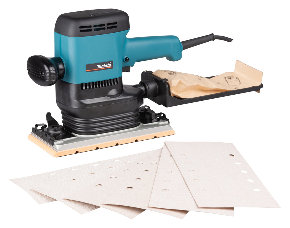 Makita Schwingschleifer | 600 W Motor & 115 x 229 mm Schleifplatte - 9046