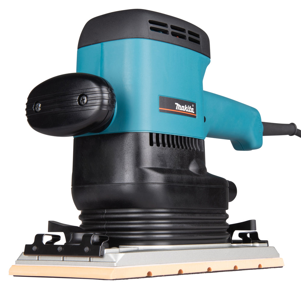 Makita Schwingschleifer | 600 W Motor & 115 x 229 mm Schleifplatte - 9046J