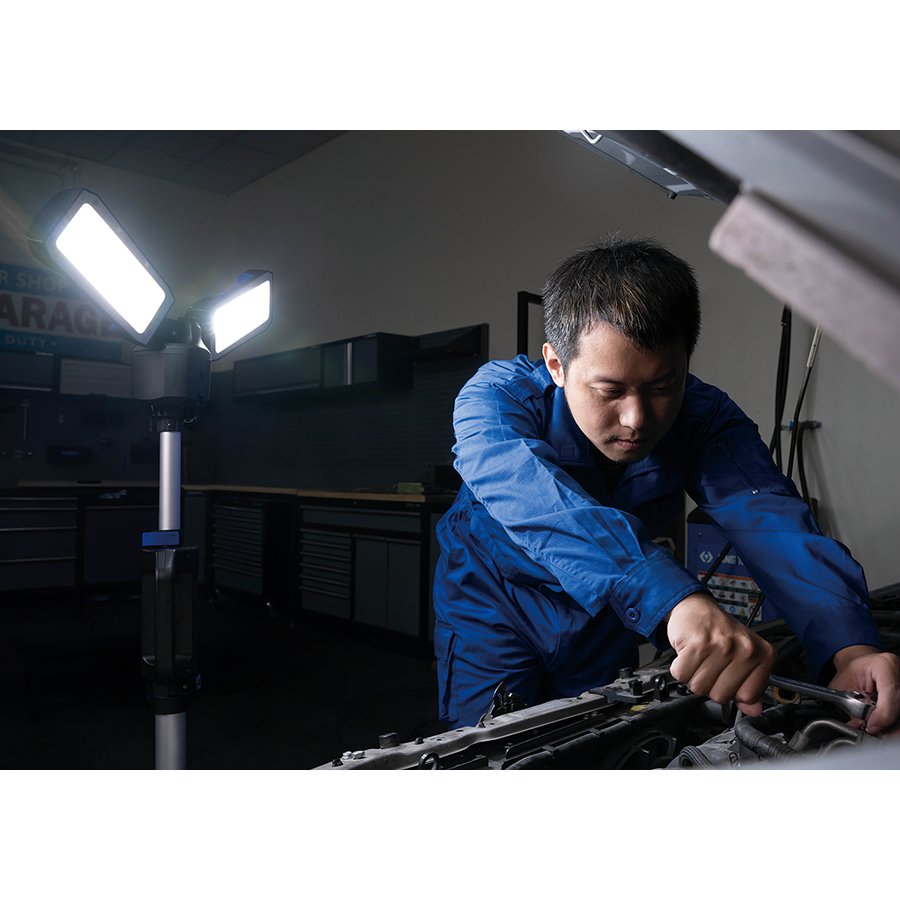 KING TONY Profi-Werkzeuge - LED-Scheinwerfer mit Stativ, 5 Lichtfarben 6000 Lumen 9TA491AA