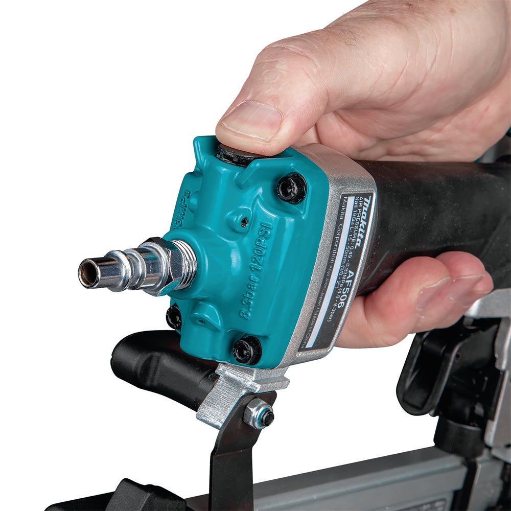 Makita Druckluftnagler – kompakt, präzise & sicher, ideal für Leisten & Textilien - AF506