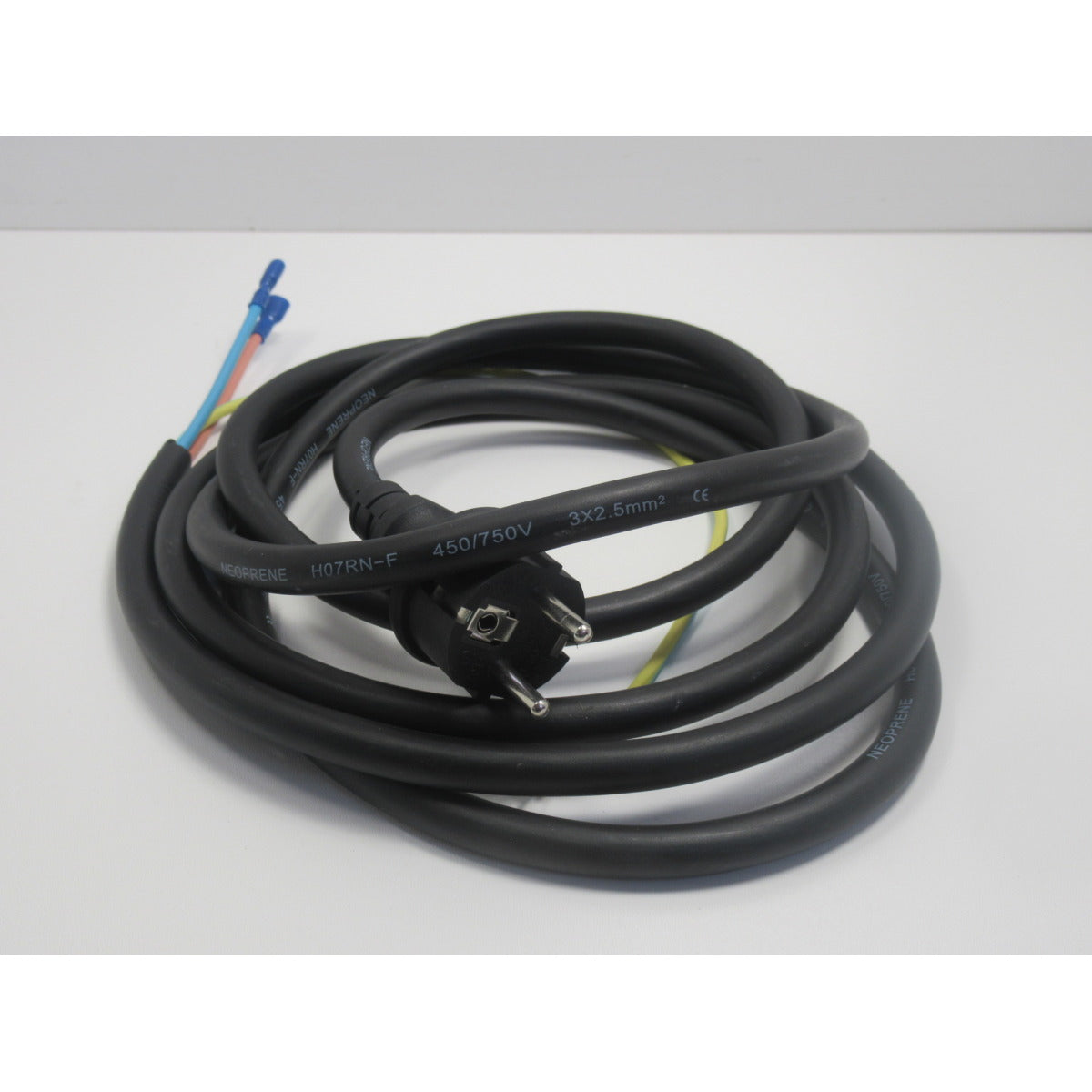 SCHWEISSKRAFT Netzkabel mit Stecker H07RN-F / 230V 7.154.405-U-1 / 2,5mm² – Modell 1 SM-01077154405