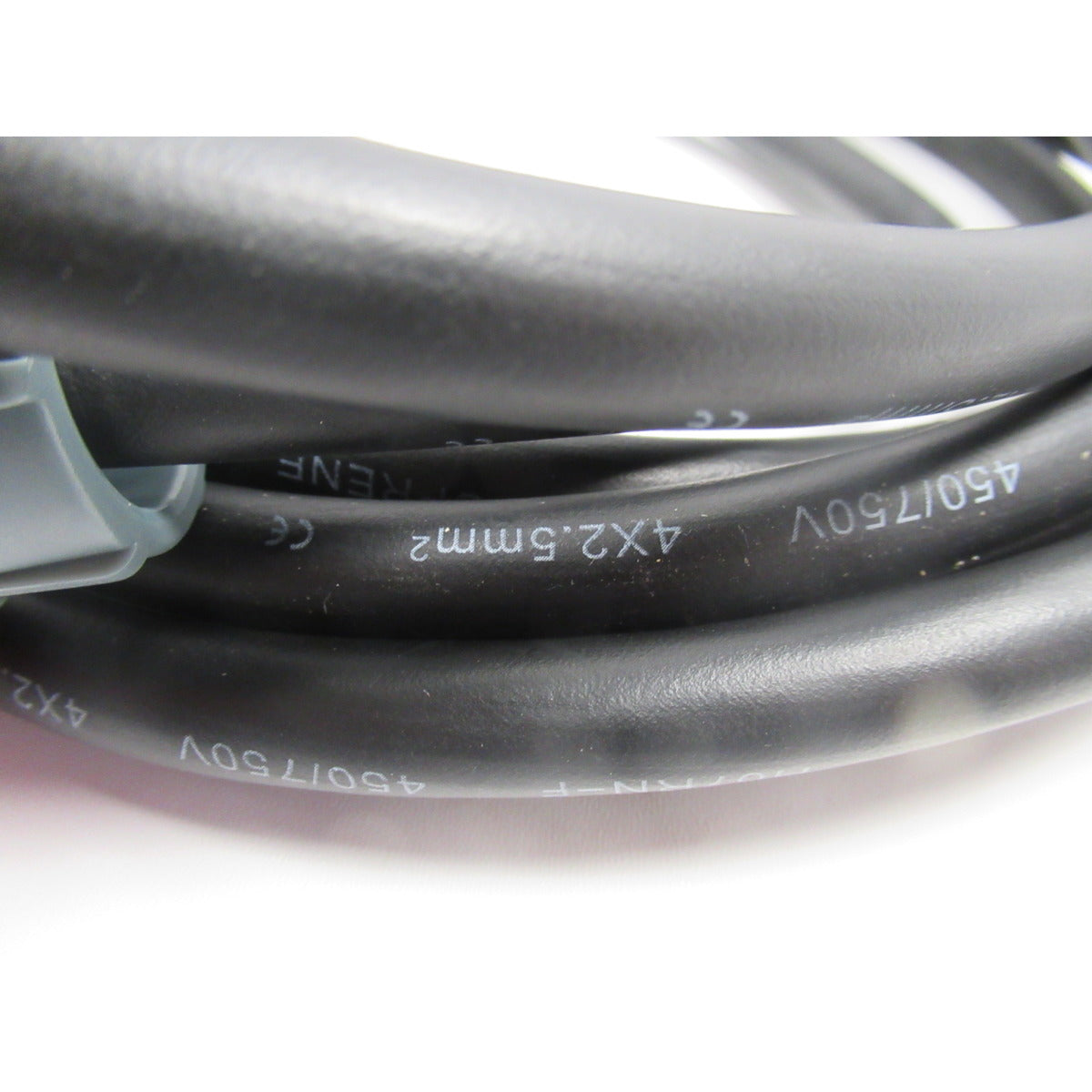 SCHWEISSKRAFT Netzkabel mit Stecker 400V/16A H07RN-F 7.555.311-C / 4m/2,5mm² – Variante 1 SM-01077555311