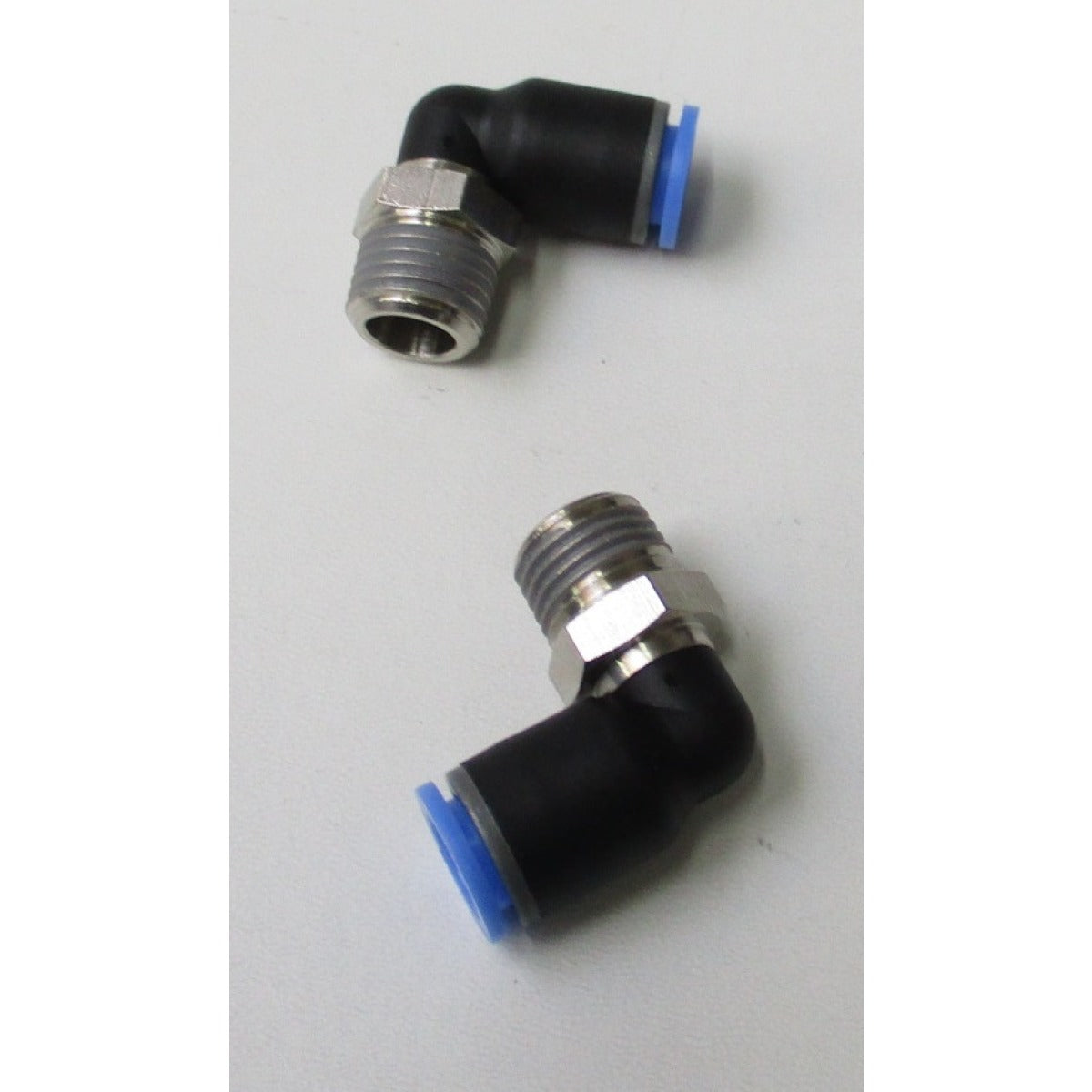 Aircraft L-Steckverschraubung 1/4" für Ø8mm Leitung - Art. 020109285