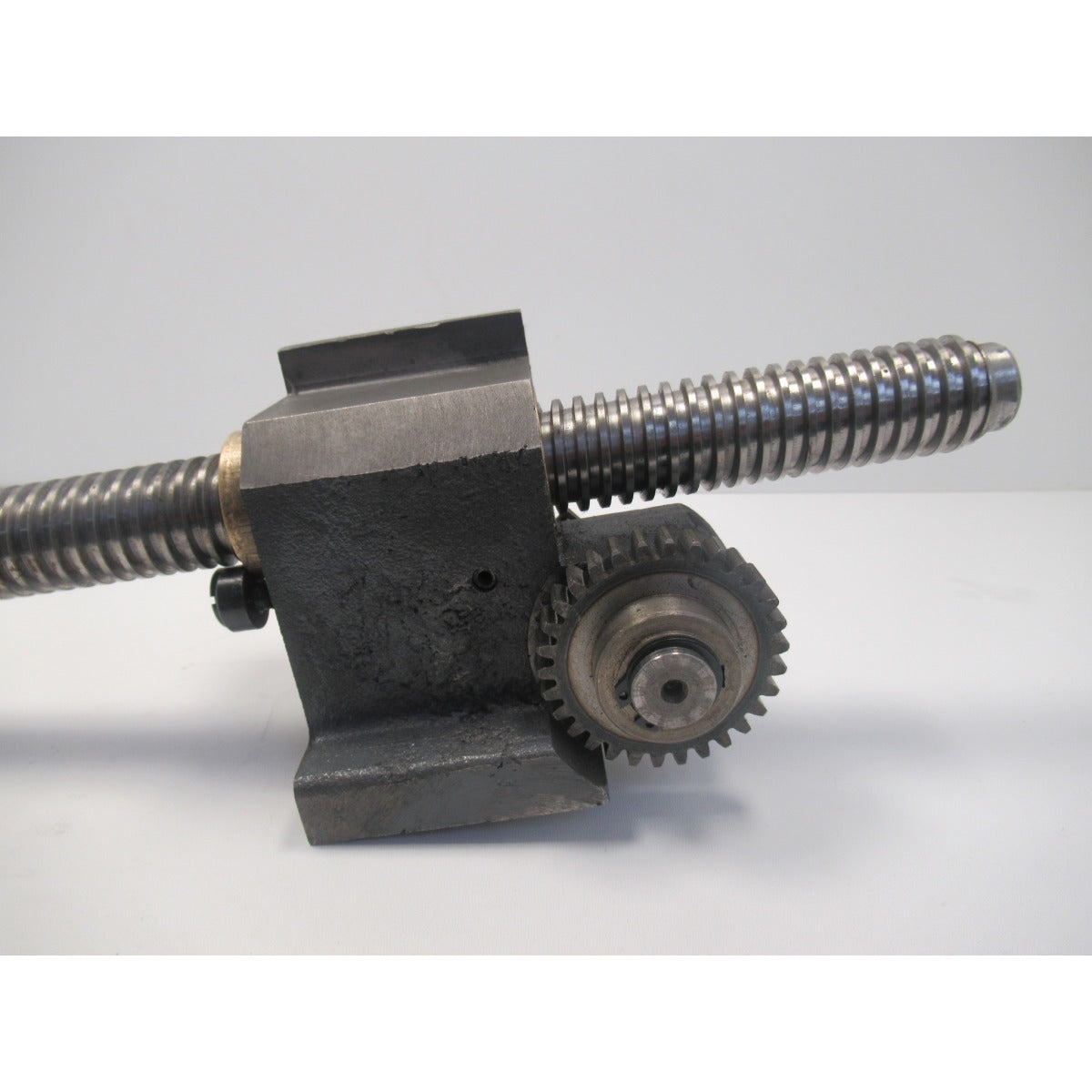 Optimum Vorschubgetriebe UF 100 < komplett > / Y-Achse SM-03336100VGYV2 - SM.P-03336100VGYV2