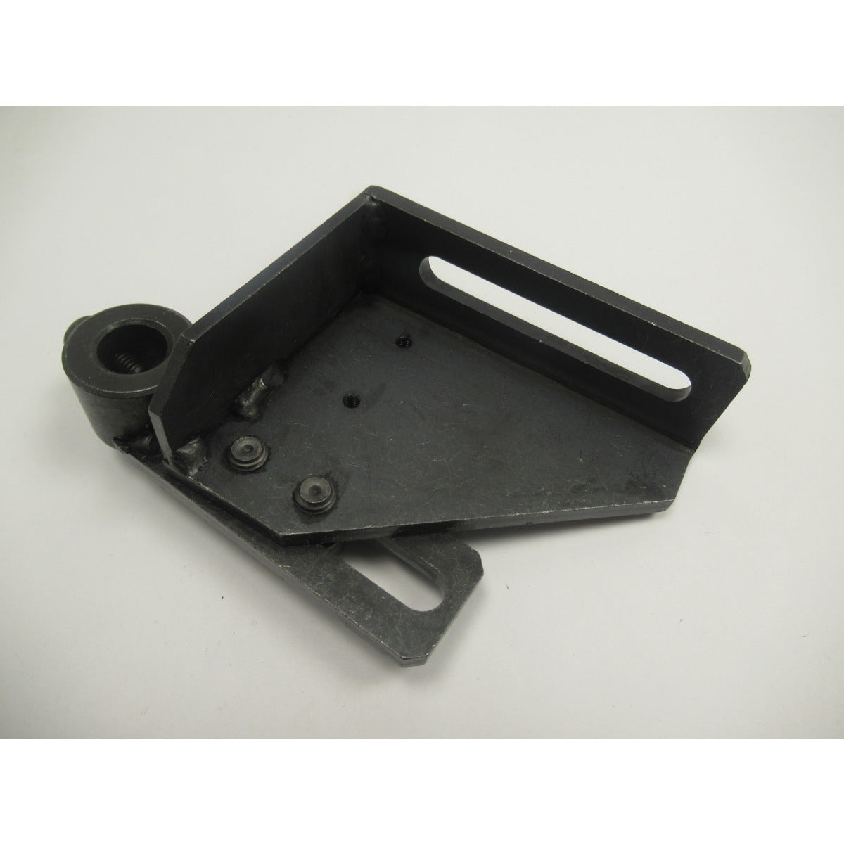 Optimum Halterung MF 2/4 < Futterschutz > - Art. 0370268