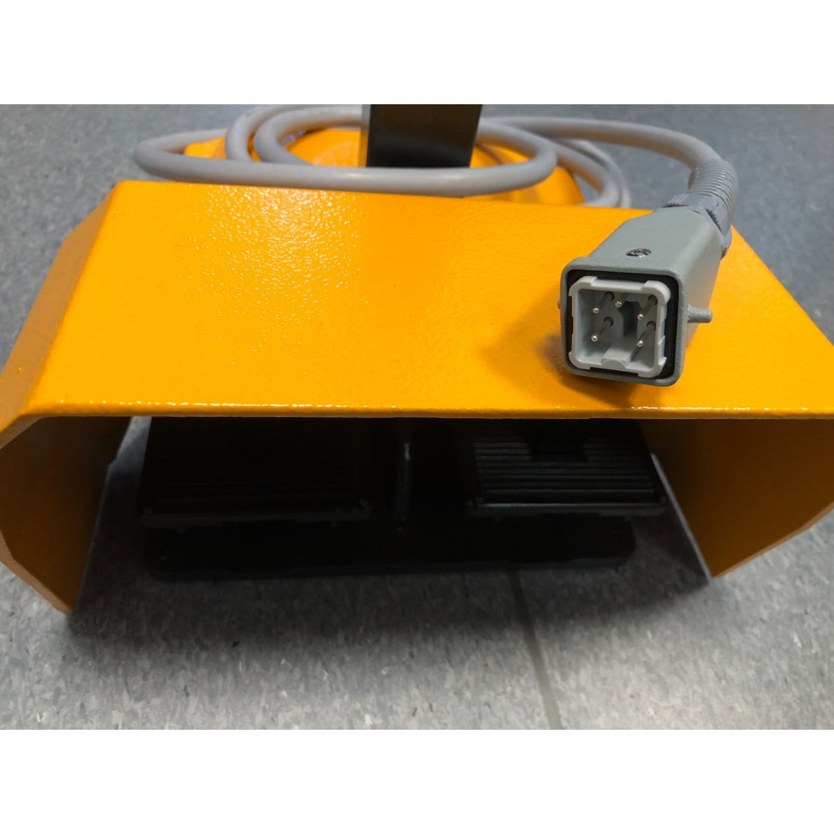 Metallkraft Fußschalter RBM 2050-30E komplett - Art. 03813303FS