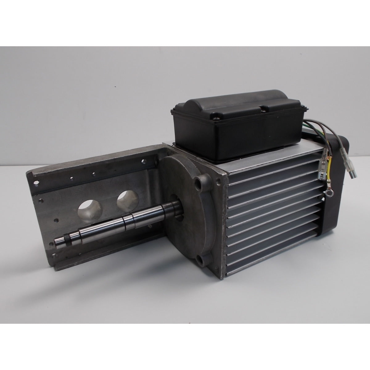 Holzstar Motor UMK 6 / 230V 1,0kW / bis Bj. 06/2025 - Art. 05905600134