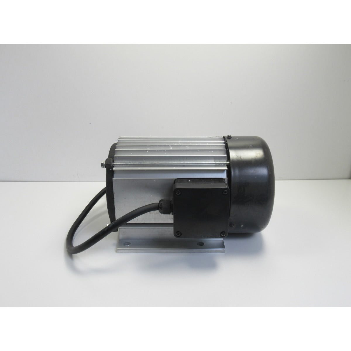 Holzstar Motor HSE 14-1100 / 400V 3,5kW / inkl. Schalter - Art. 0598101479