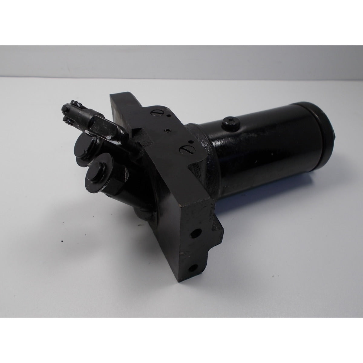 UNICRAFT Hydraulikpumpe SRWH 3000LFH RAL9005 – Modell 1 SM-0620112729