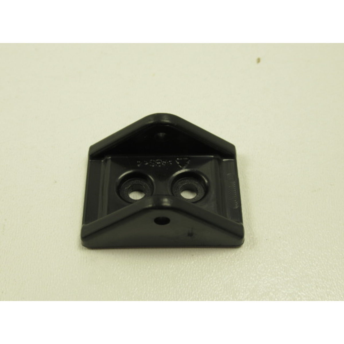 CLEANCRAFT Halterung flexCAT 104  RAL9005 – Modellvariante 1 SM-0700311503