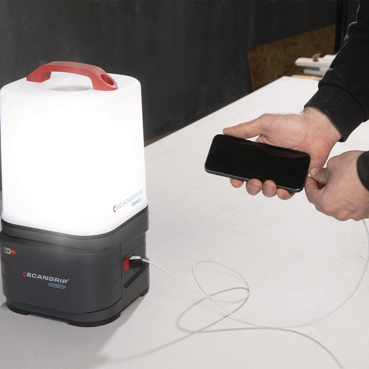 SCANGRIP LED-Strahler AREA 10 CONNECT 84 W 1000-10000 lm IP65 – 360° Arbeitsleuchte mit App-Steuerung