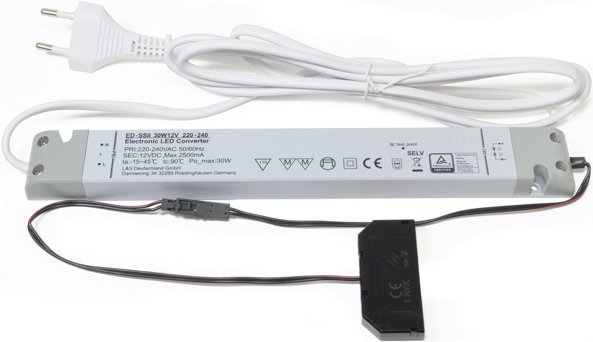 L&S LED-Konverter 230 V auf 12 V, 15 W, 6-fach Verteiler für Möbelbeleuchtung