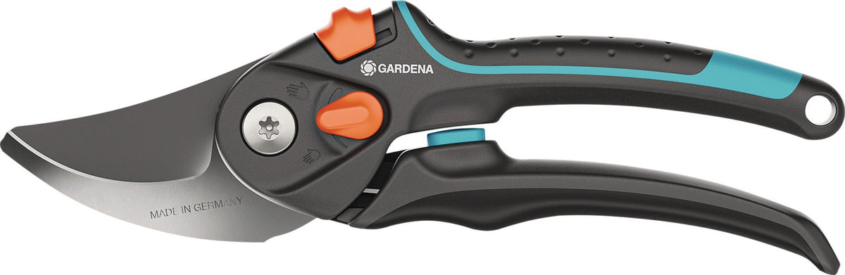 GARDENA Gartenschere PremiumCut Pro Bypass 215 mm – präzise Schnitte bis 24 mm