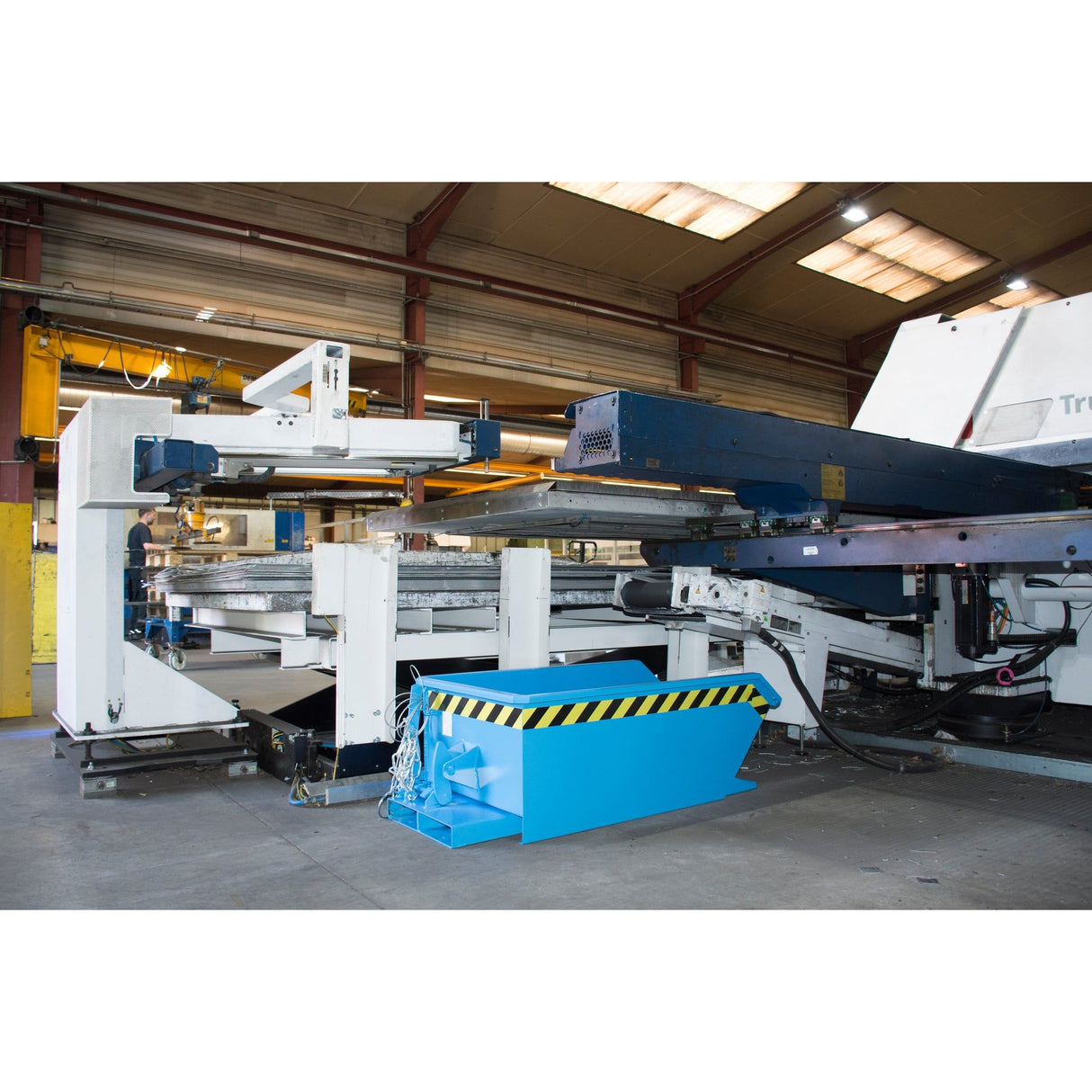 BAUER Südlohn Mini-Kippbehälter Typ MGU 230 RAL 5012 Lichtblau - Art.-Nr. 4409-34-0000-3