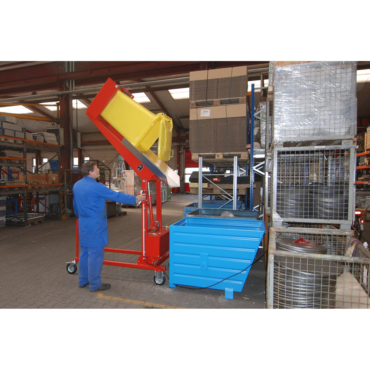 BAUER Südlohn Mülltonnen-Kippstation Typ MKS-230V RAL 3000 Feuerrot - Art.-Nr. 4476-10-0000-2