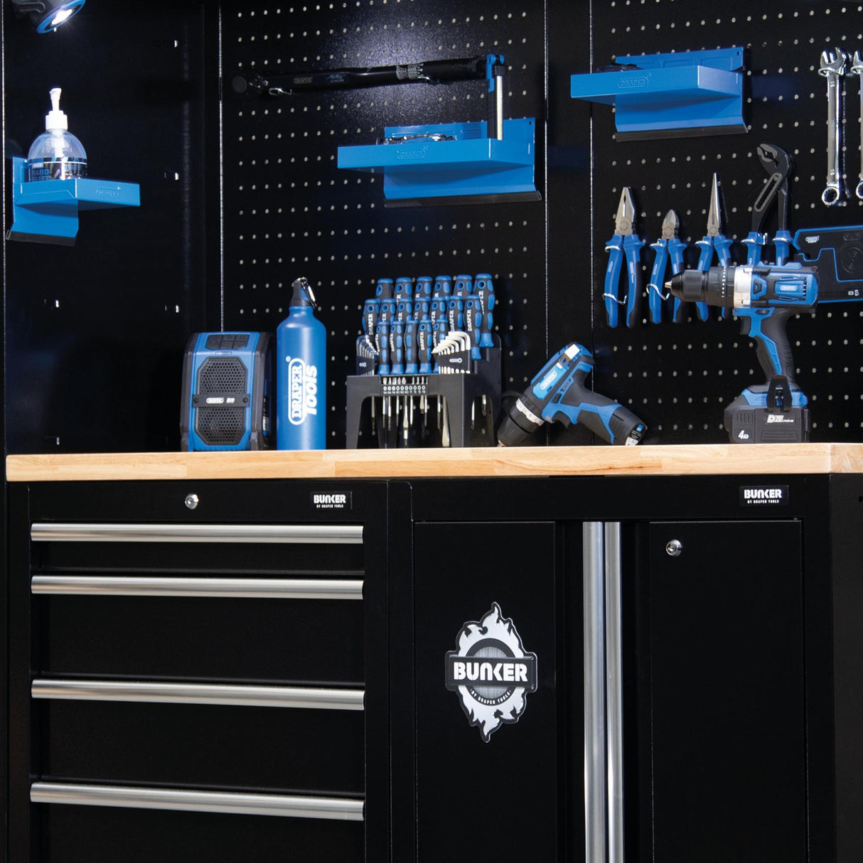 BUNKER 3240mm Modulare Werkstatteinrichtung Werkbank mit Hartholz-Arbeitsplatte - 16-teilig - D04398
