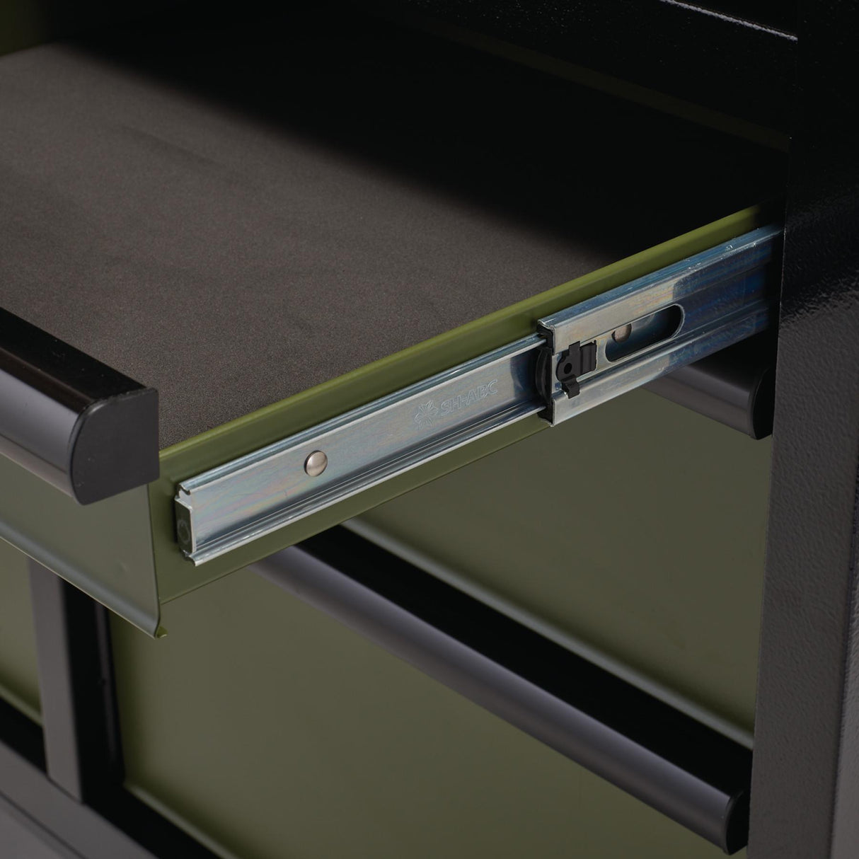 BUNKER Profi Werkbank  41 Zoll, 104 cm - Grün  - Werkbank mit Schubladen - 7 - Werkbank mit Rollen - D08221