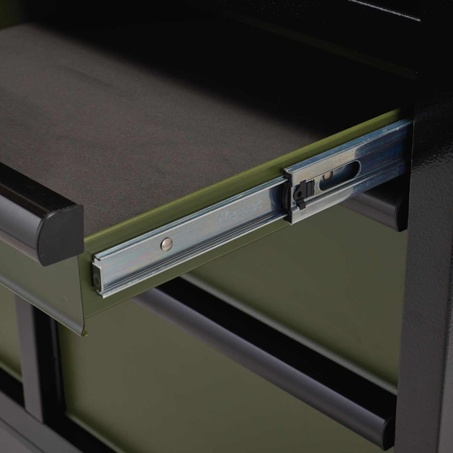 BUNKER Profi Werkbank  41 Zoll, 104 cm - Grün  - Werkbank mit Schubladen - 7 - Werkbank mit Rollen - D08221
