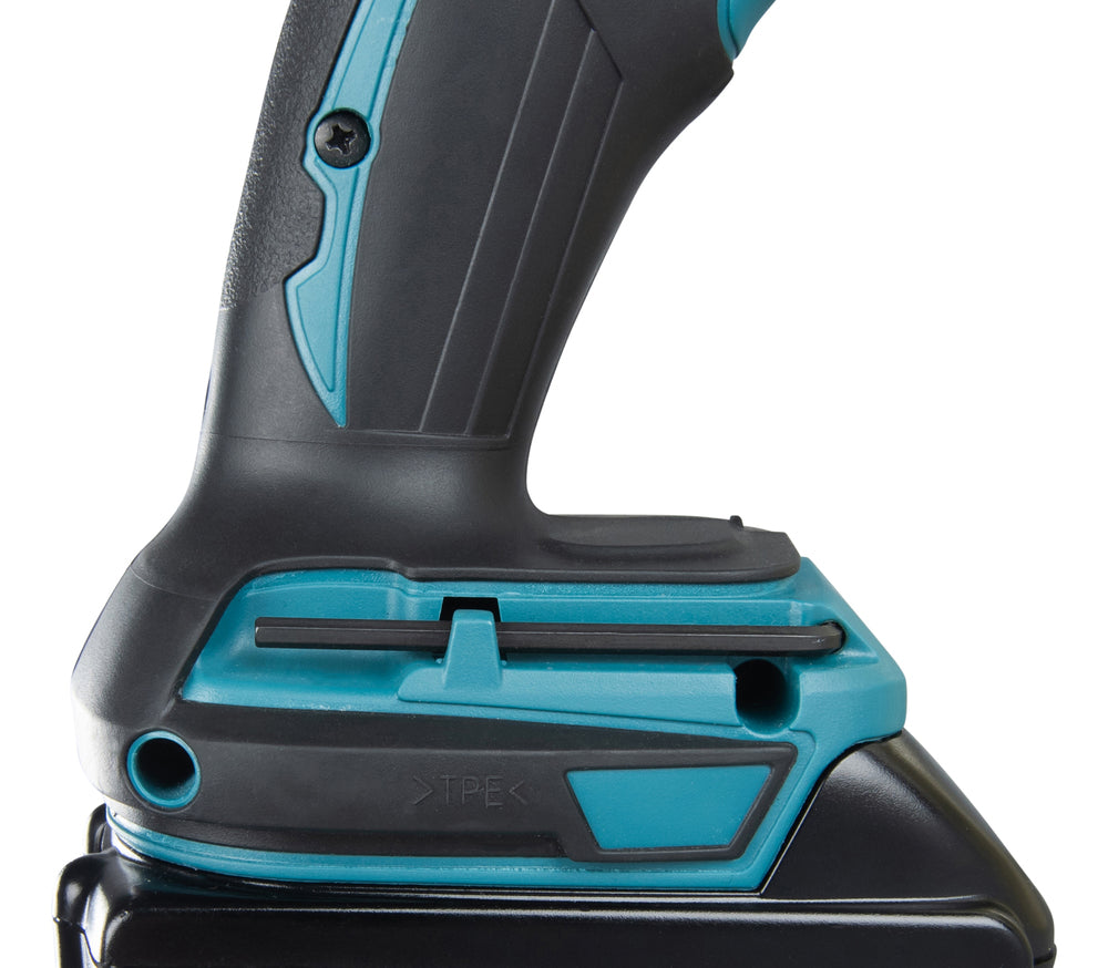 Makita Akku-Reciprosäge DJR183 – kompakt, leicht & ideal für enge Bereiche - DJR183RT1J