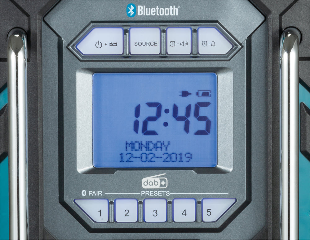 Makita Akku-Baustellenradio DMR301 – DAB/DAB+/FM/AM, Bluetooth, IP64, Ladefunktion - DMR301